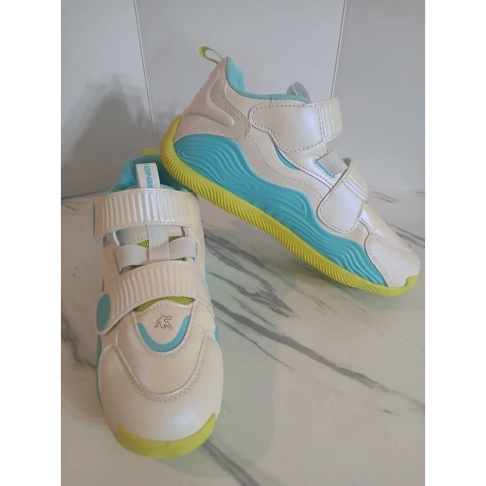 AND1 Boys Sneakers Size 6 Colorful Retro